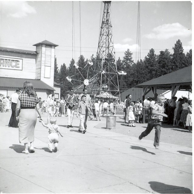 Click to display the next picture