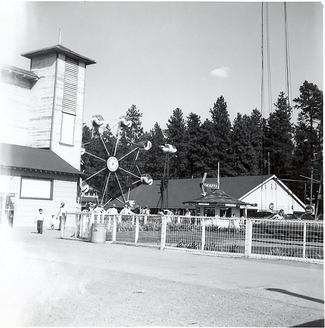 Click to display the next picture