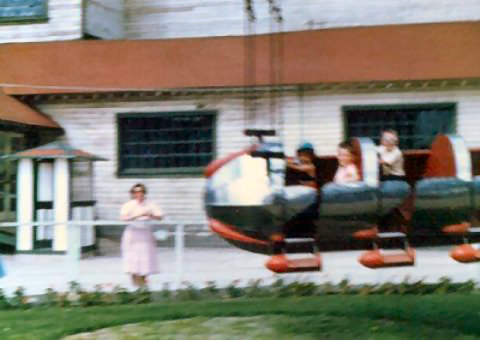 Click to display the next picture