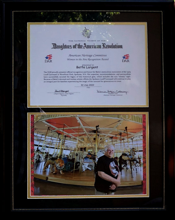 Click to display the next picture